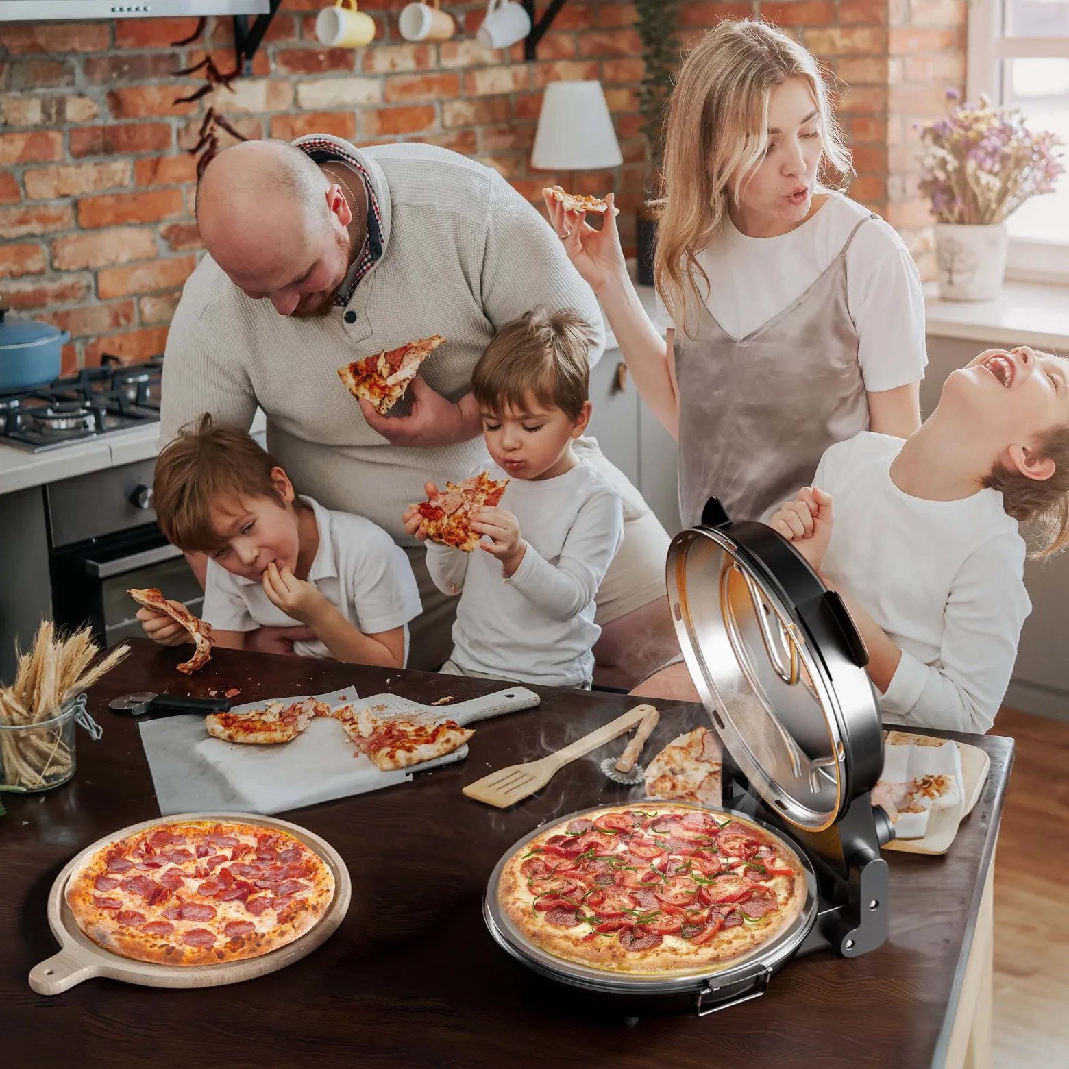 Pizzamaker mit Keramiksteinplatte Ø32cm und Sichtfenster, zwei Heizelemente max. 400°C, mit Timer