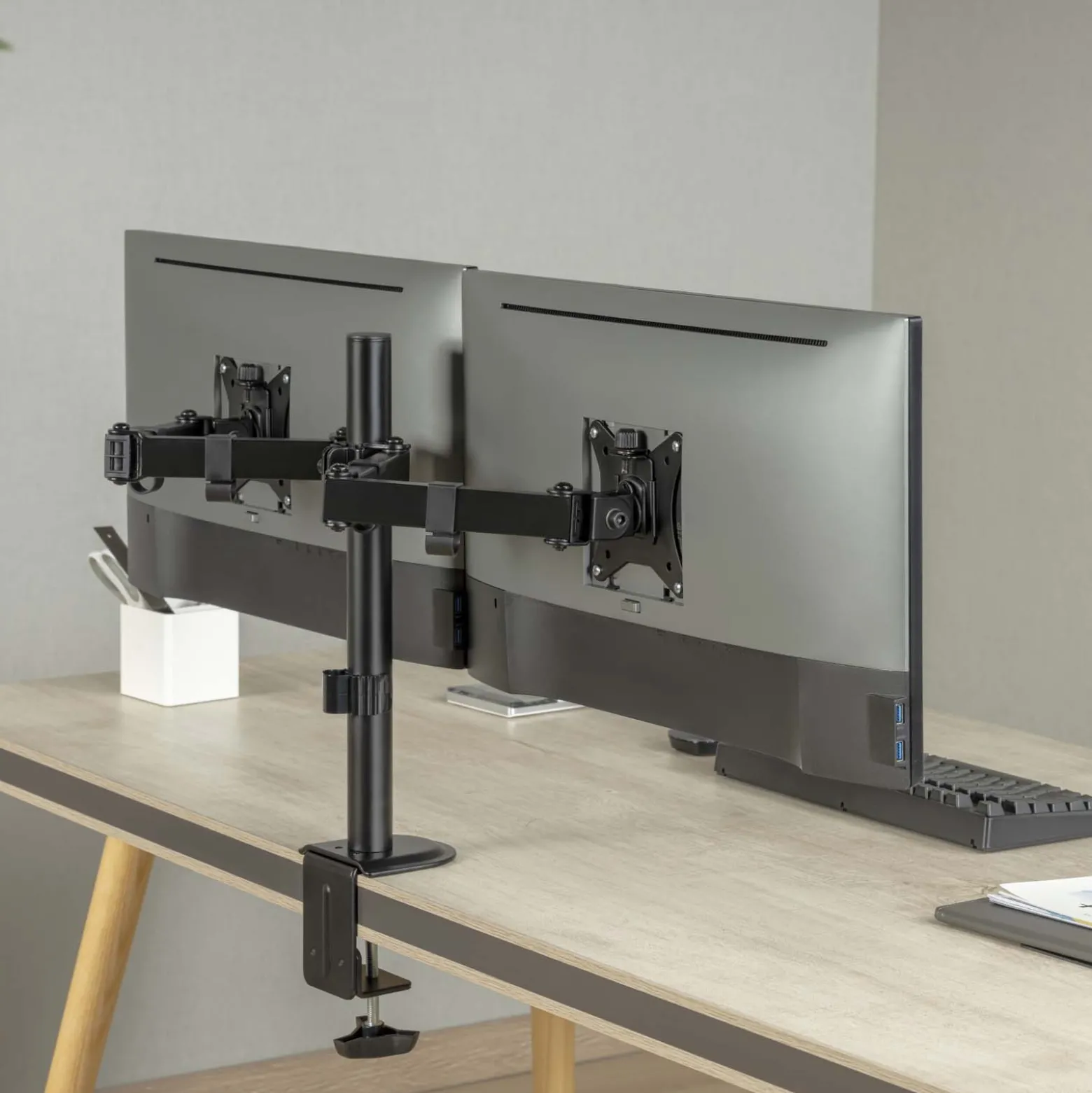 Toboli Monitorhalterung für zwei Monitore bis 32 Zoll Bildschirmhalterung Tischklemme VESA 75/100