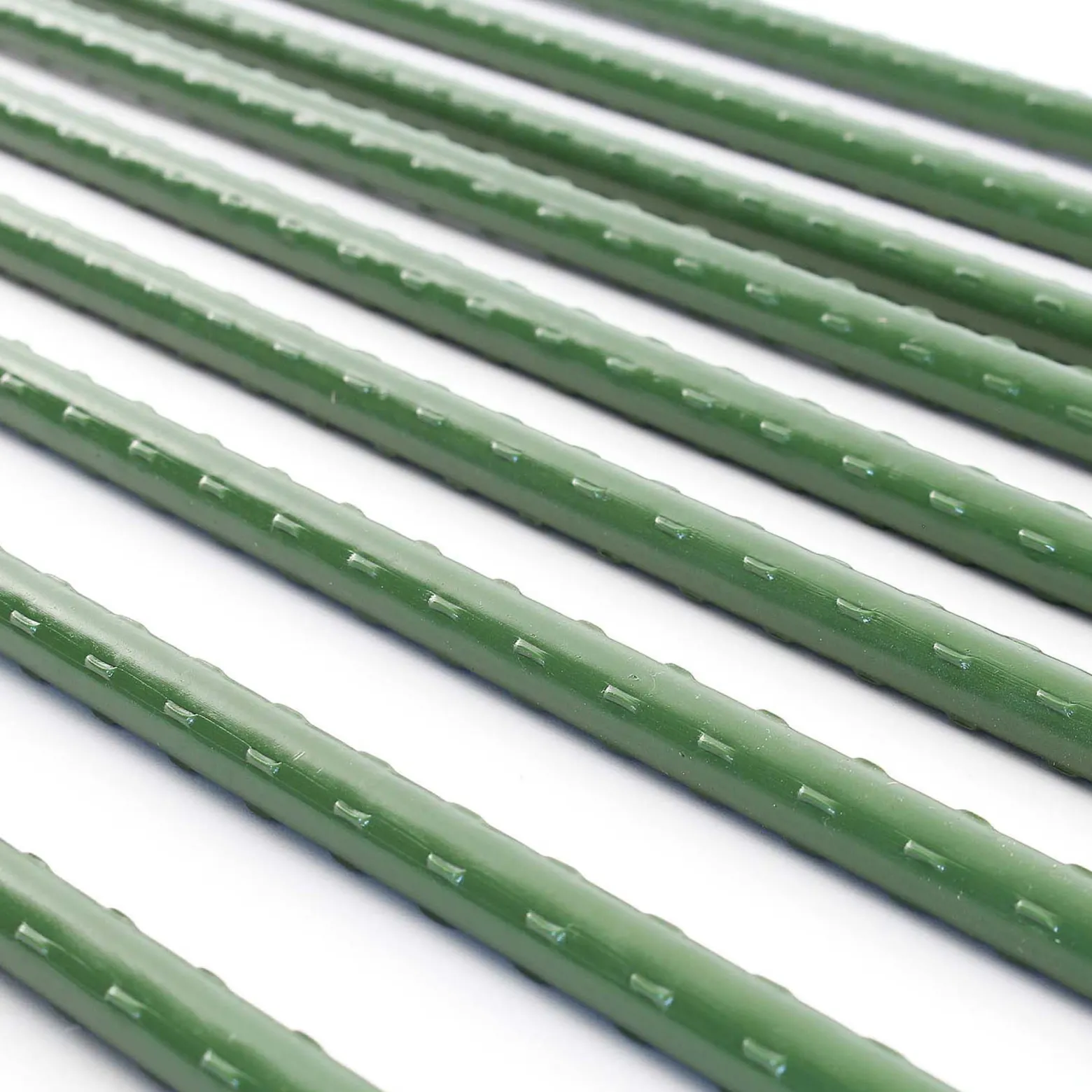 Toboli 20x Pflanzstäbe grün 120 cm Ø 11 mm Rankstäbe aus Metall und Kunststoff, Pflanzstangen für Tomaten und Kletterpflanzen