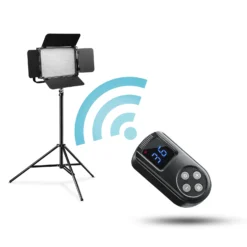 Walimex pro LED Niova 900 Plus Daylight Videoleuchte 54 W mit Lampenstativ, dimmbare Flächenleuchte Tageslicht 5600 K, Studioleuchte mit Fernbedienung