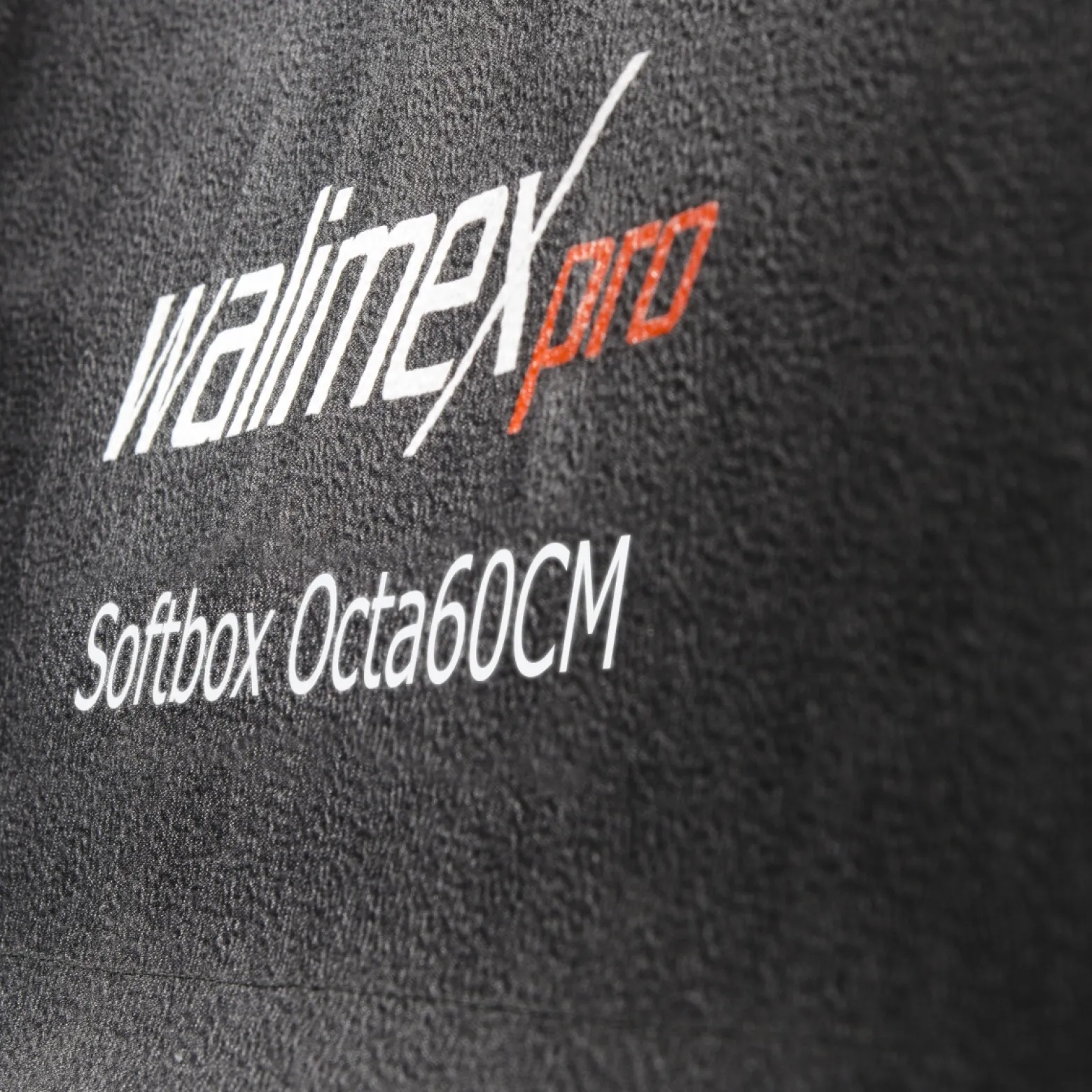 Walimex pro Octagon Softbox Plus Orange Line 60 cm - 450 x 600 x 600 mm - mit golden-silbernem Einsatz - schwarz-weiß - Fotografie Zubehör Studio Outdoor People Porträt