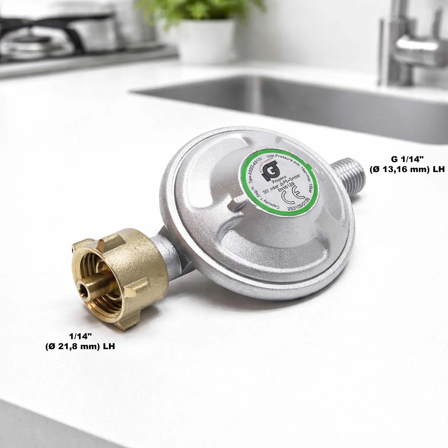 Wiltec Druckminderer auf 50 mbar mit 1,5 m Propanschlauch für Gaszylinder mit Eingang Ø 1/14" / 21,8 mm LH Gasdruckregler Druckregler Gasregler Gasdruckminderer