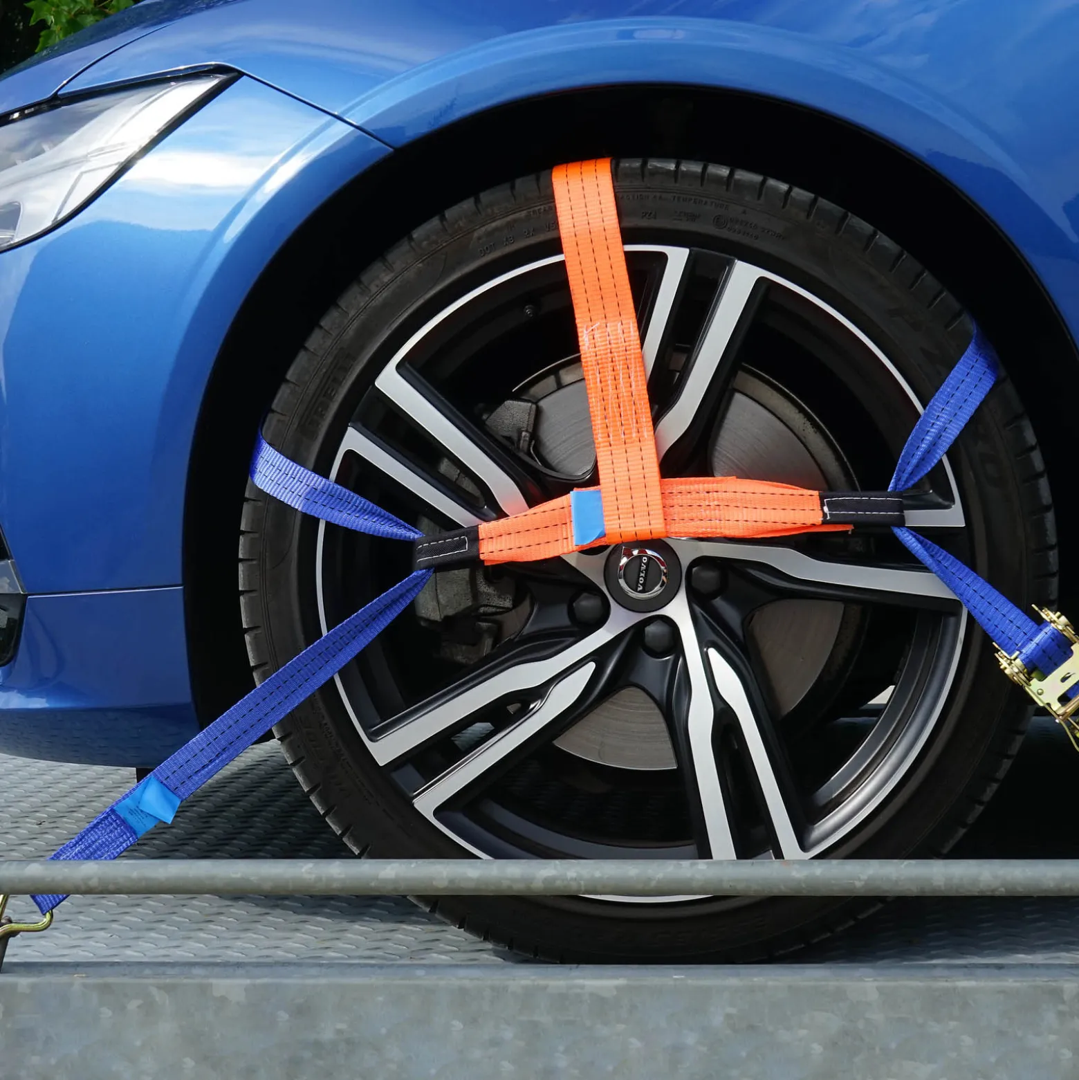 Wiltec Spanngurte 4er Set für den Autotransport, 35mm x 3,5m, 3000 daN, Zurrgurte zur Radsicherung, ideal für Autotransport