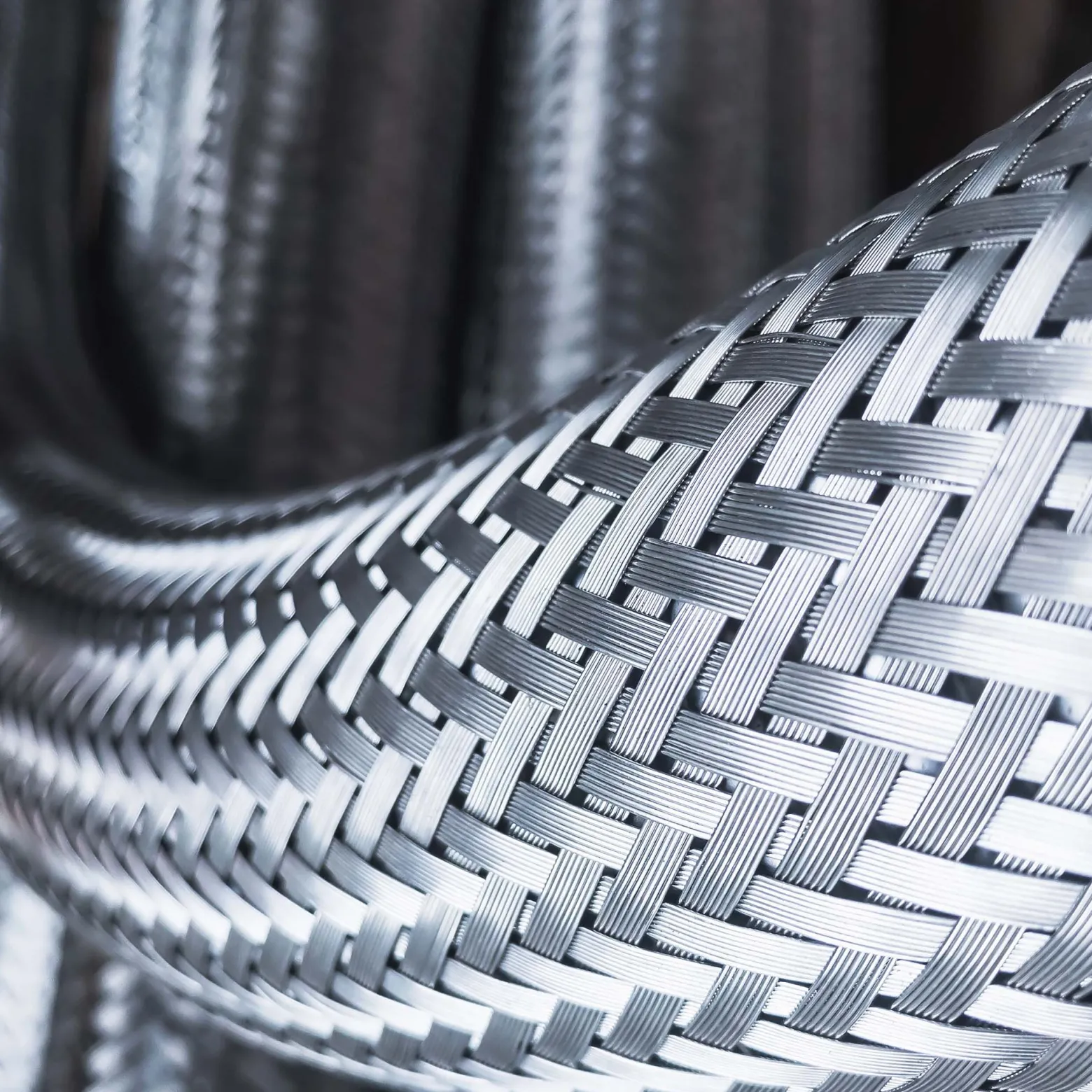 Wiltec Stahlflex Wasserschlauch 0,3 m DN25 32,89 mm für Hauswasserwerke, Flexschlauch, Panzerschlauch für Pumpe, Hauswasserwerke und Druckkessel