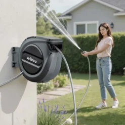 XPOtool Schlauchtrommel, Wand Schlauchbox mit Aufroll-Automatik und 30m Wasserschlauch, Gartenbewässerung